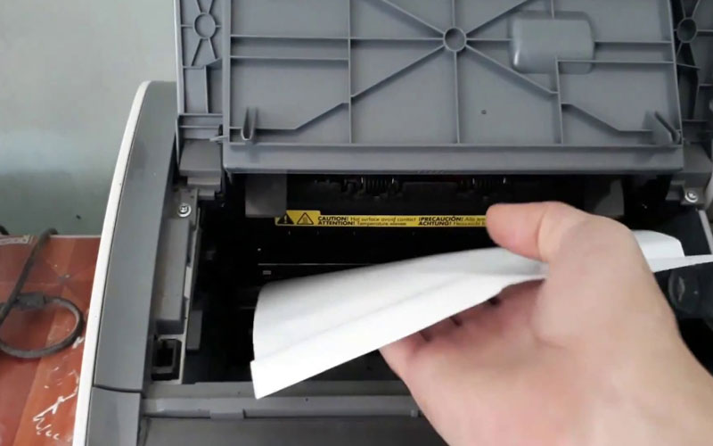 Cách khắc phục sự cố máy photocopy bị kẹt giấy